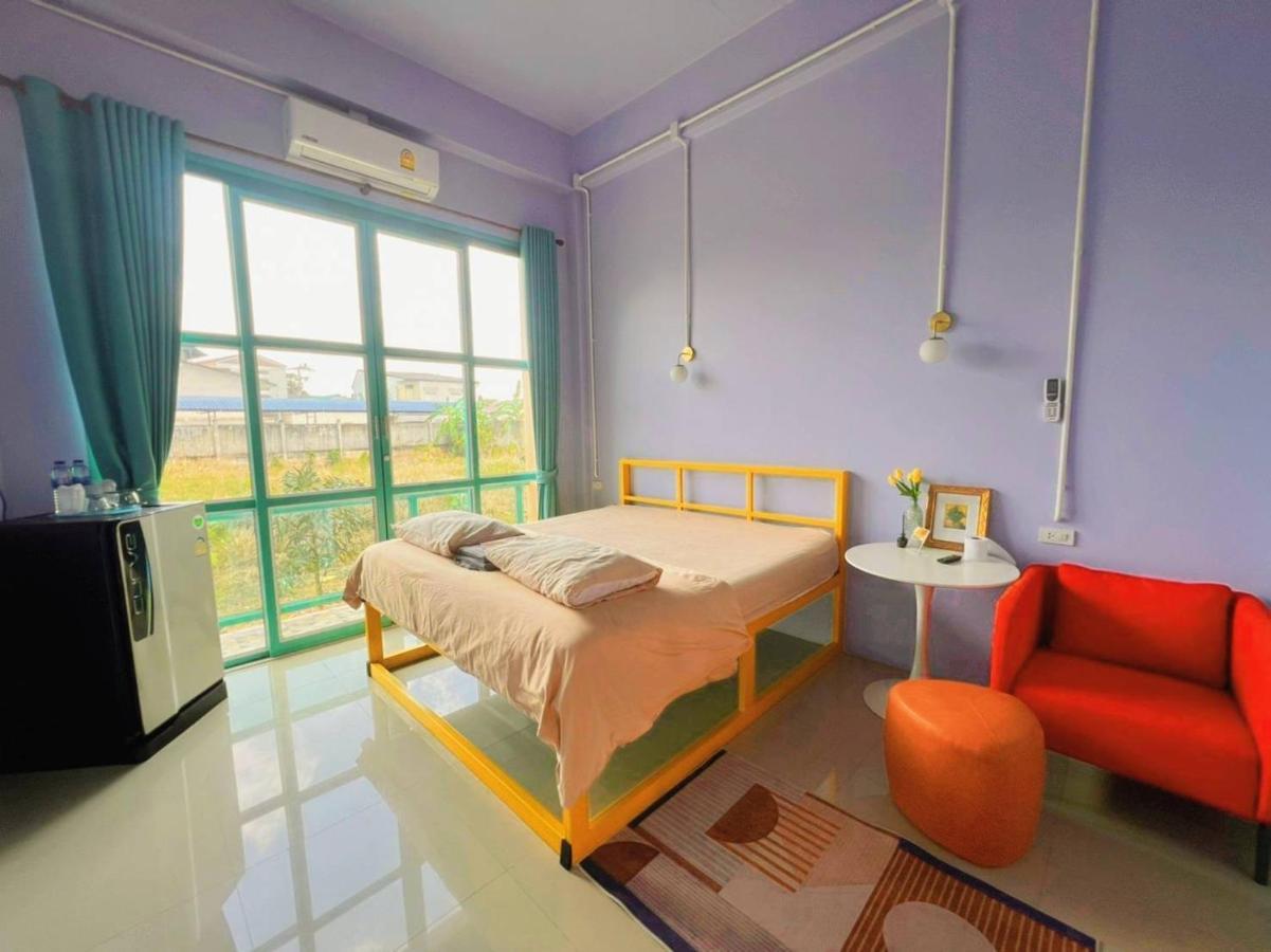 Alley51 Hotel Surat Thani Exterior photo